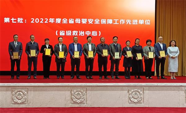 d926ee915290428fa26973dc40ffb22d.jpg