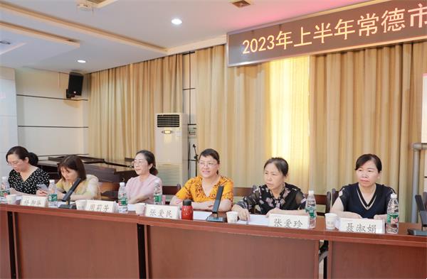 585cedae2f6b41649b8c8b0ae145e132.jpg
