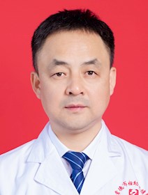 陈　飞