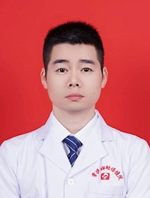 李　威