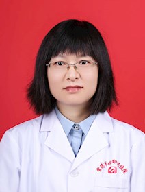 王　薇