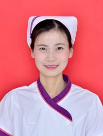 杨　芳