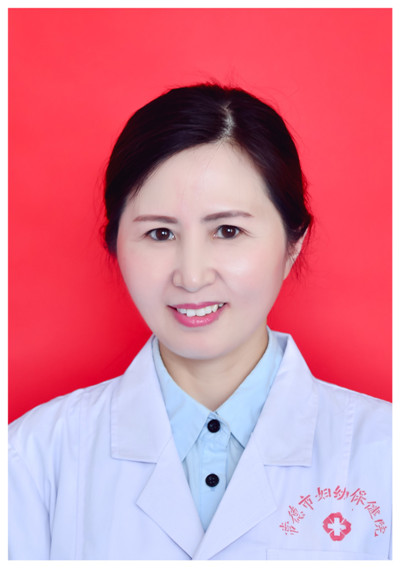胡弘霞.jpg