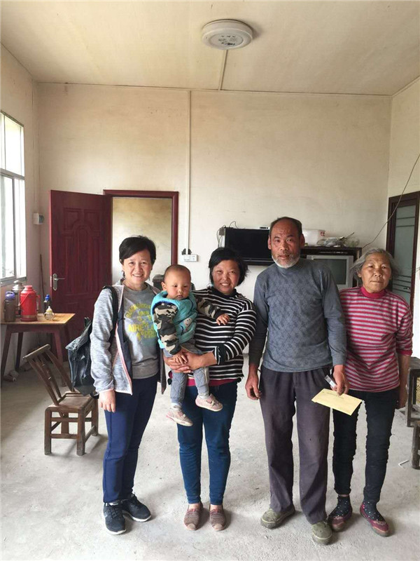余任秀拍摄.jpg 余任秀拍摄.jpg